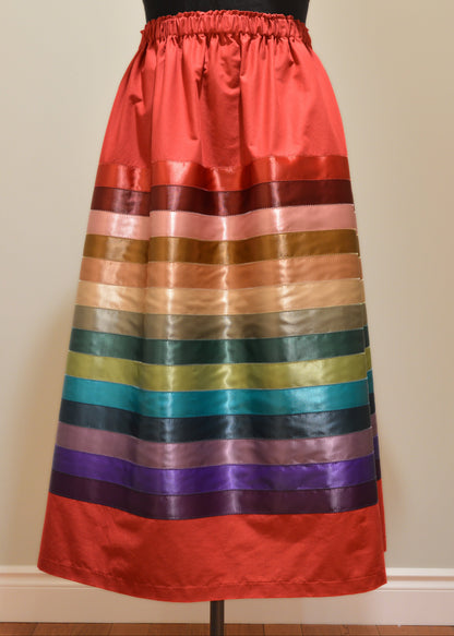Jupe à rubans rouges multicolores 